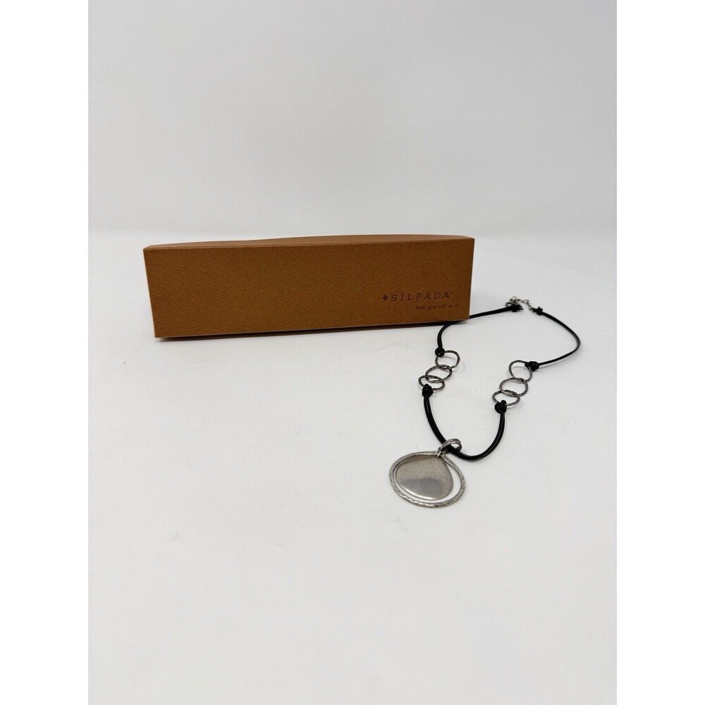 Vintage Silpada 925 Sterling Silver Leather Cord Hammered Pendant #N1440 - NIB